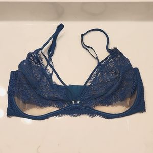 🌿Adore Me teal Peek-a-Boo Bra and panty set